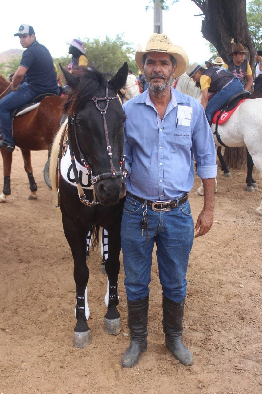 Uchôa Cavalcanti - locutor